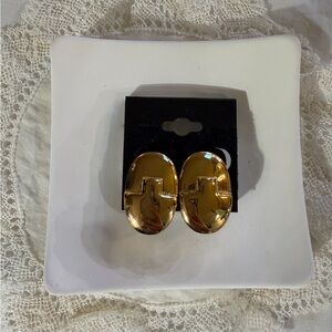 Vintage Monet Gold Tone Oval Clip-On Statement Earrings